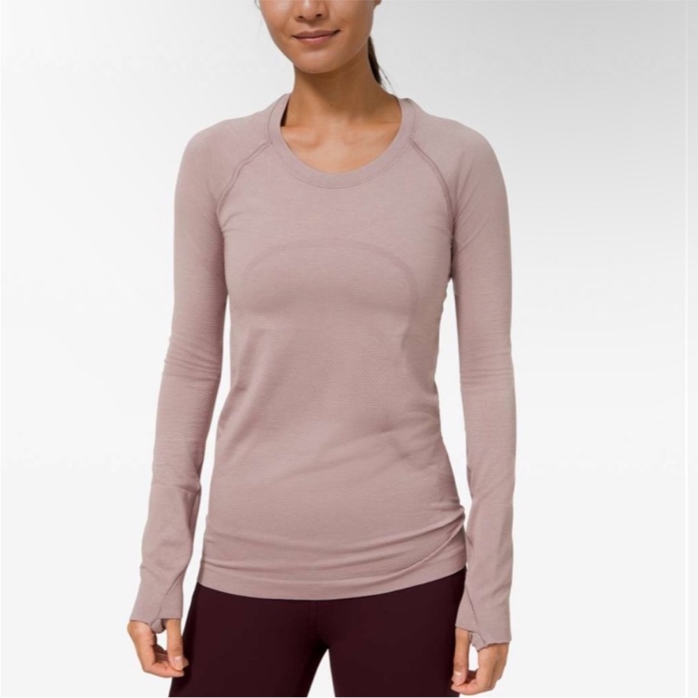 Lululemon women’s Swiftly Tech Long Sleeve 2.0 size 8 Violet Verbena